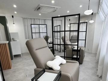 【店内】施術ブース メンズ眉毛